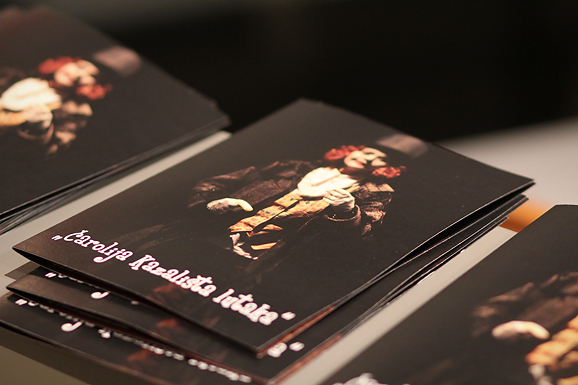 Prva samostalna izložba Ive Perinčić ” Čarolija Kazališta lutaka “