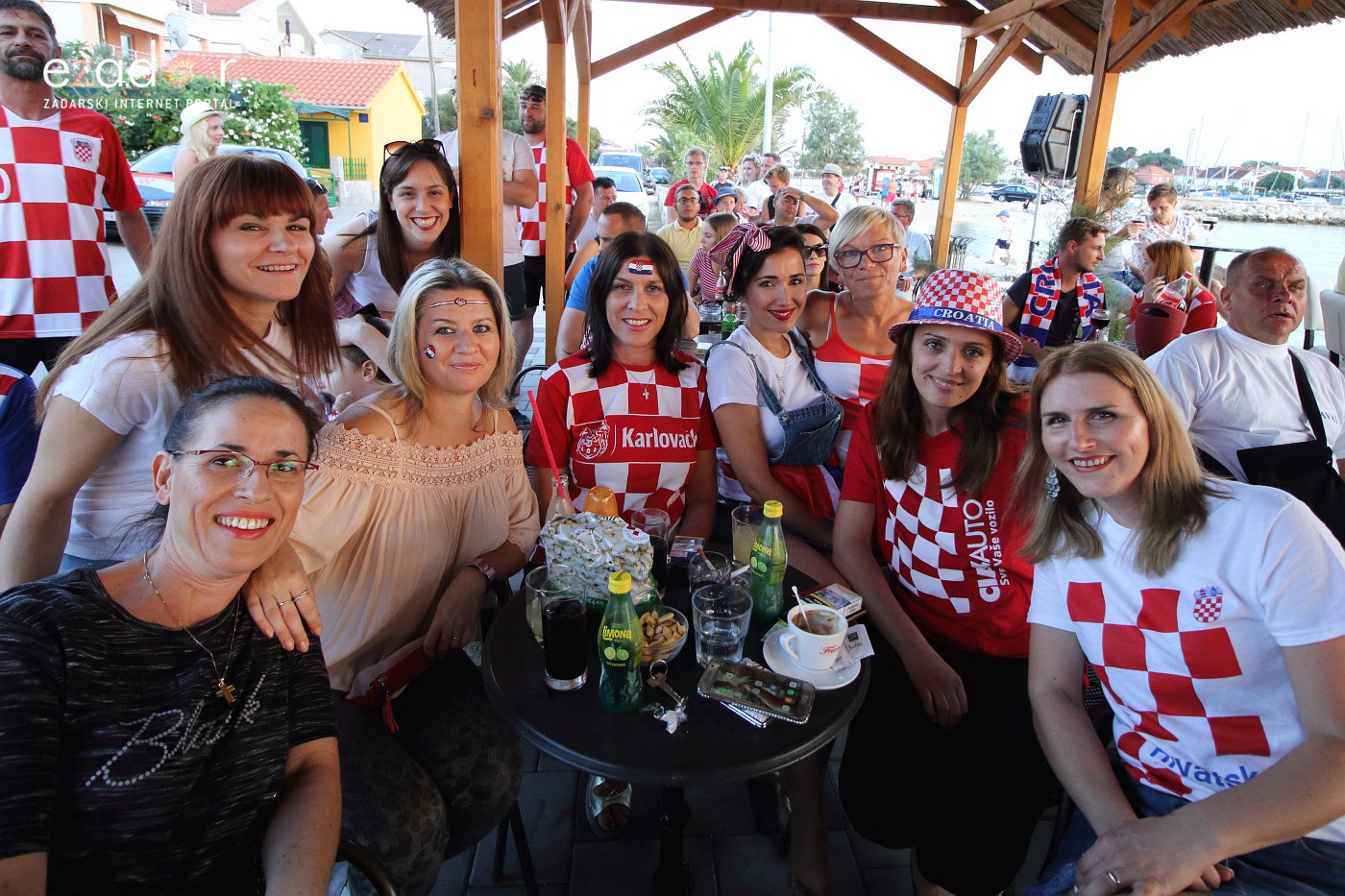 Bibinje: Navijanje za Vatrene i fešta nakon pobjede nad Engleskom