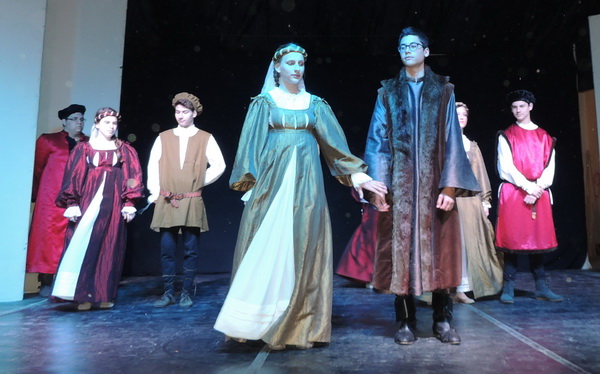 Izvrsnim izvedbama završen 2. Festival plesa – Pag 2016. Izvrsnim izvedbama završen 2. Festival plesa – Pag 2016.