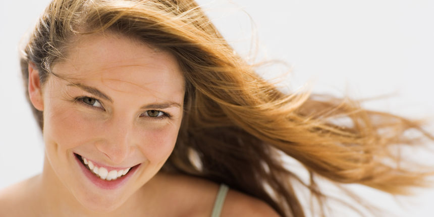 osmijeh, žena, kosa, vjetar