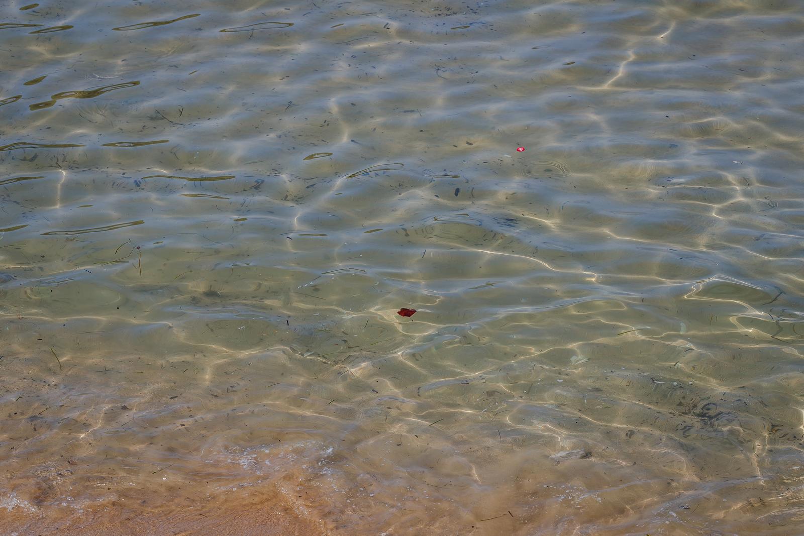 Uvala Lovrečina: Egzotična pješčana oaza na Braču u kojoj su uživali i stari Rimljani Uvala Lovrečina: Egzotična pješčana oaza na Braču u kojoj su uživali i stari Rimljani