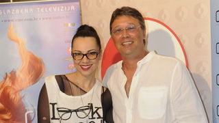 Vodice, 110611.
Obala Vladimira Natora.
Posljednja vecer CMC -a u Vodicama.
Na slici: Zanamari Lalic i Hari Roncevic.
Foto: Marija Mihic / CROPIX