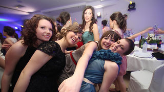 Maturalna večer gimnazije jurja barakovića (foto:Saša Čuka) Maturalna večer gimnazije jurja barakovića (foto:Saša Čuka)