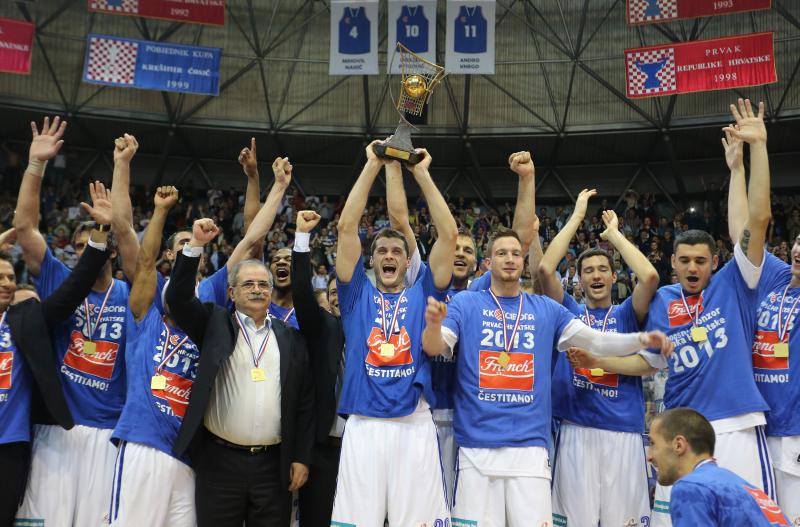 KC Drazen Petrovic, Zagreb – Treca utakmica finala doigravanja za prvaka Hrvatske, KK Cibona – KK Zadar. Photo: Igor Kralj/PIXSELL KC Drazen Petrovic, Zagreb – Treca utakmica finala doigravanja za prvaka Hrvatske, KK Cibona – KK Zadar. Photo: Igor Kralj/PIXSELL