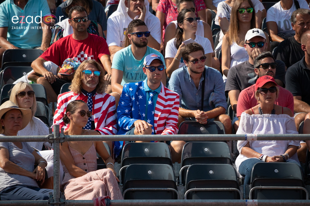 Davis Cup: Vruća navijačka atmosfera u meču Ćilića i Querreya