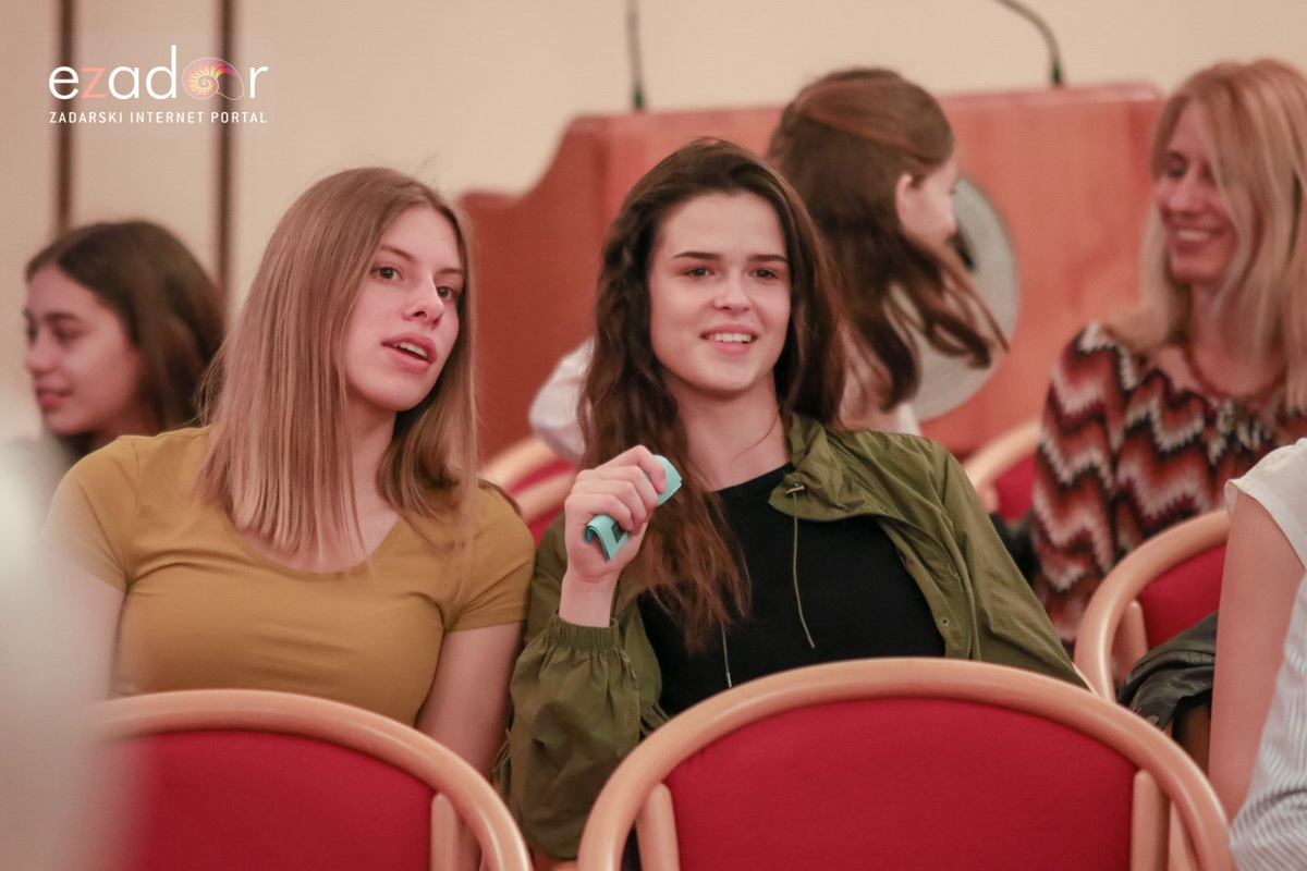 U Svečanoj dvorani Sveučilišta predstavljen CD-a klape Bersice U Svečanoj dvorani Sveučilišta predstavljen CD-a klape Bersice