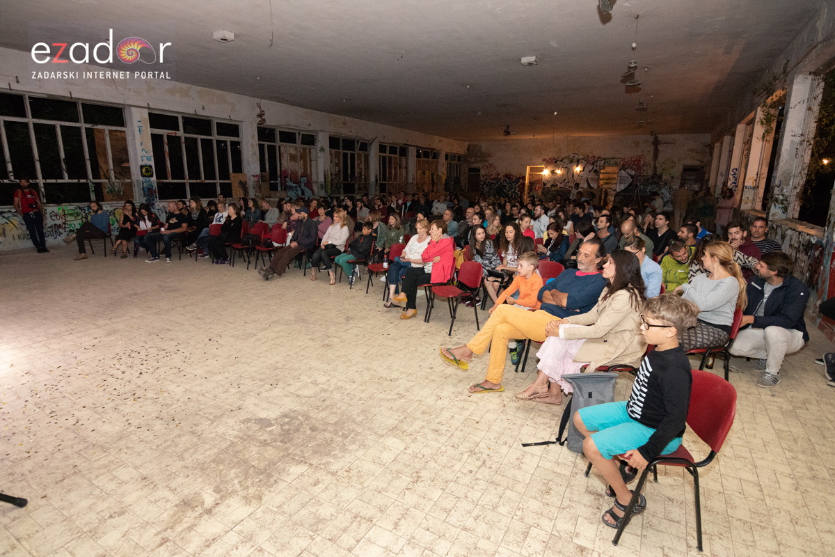 KvartArt 2018: Intimna večer u skate parku uz vrhunski koncert Miroslava Tadića i Yvette Holzwarth KvartArt 2018: Intimna večer u skate parku uz vrhunski koncert Miroslava Tadića i Yvette Holzwarth