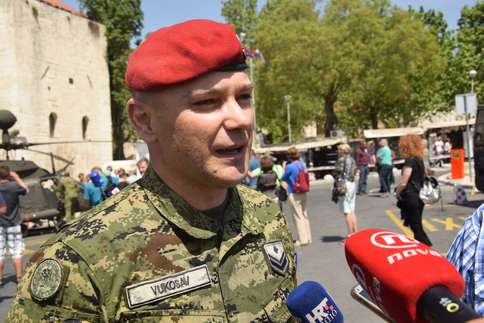 RTOP Vukovar i Kiowa Warrior na splitskoj rivi RTOP Vukovar i Kiowa Warrior na splitskoj rivi