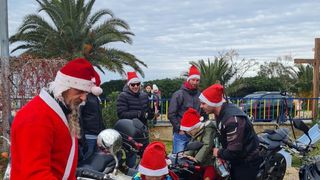 Bibinje: Moto mrazovi razveselili mališane Bibinje: Moto mrazovi razveselili mališane