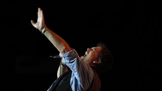 Zadar, 070510 
Koncert Zlatana Stipisica Gibonnija u kosarkaskoj dvorani Kresimira Cosica u Zadru.
Foto: Jure Miskovic / CROPIX