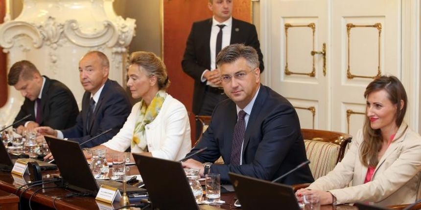 Sjednica Vlade Republike Hrvatske. Zdravko Maric, Damir Krsticevic, Marija Pejcinovic Buric, Andrej Plenkovic.