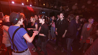 Jinx-i u Arsenalu (foto:Saša Čuka) Jinx-i u Arsenalu (foto:Saša Čuka)