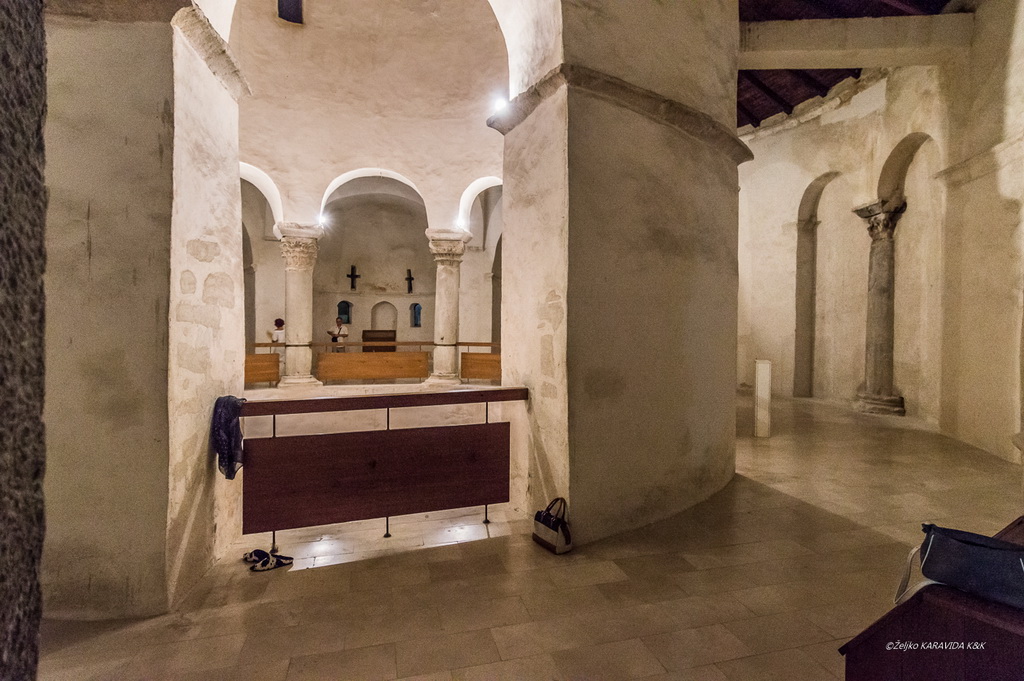 Violinist Martin Draušnik i gitarist Krešimir Bedek u Sv. Donatu izveli program “Paganini i gitara” Violinist Martin Draušnik i gitarist Krešimir Bedek u Sv. Donatu izveli program “Paganini i gitara”