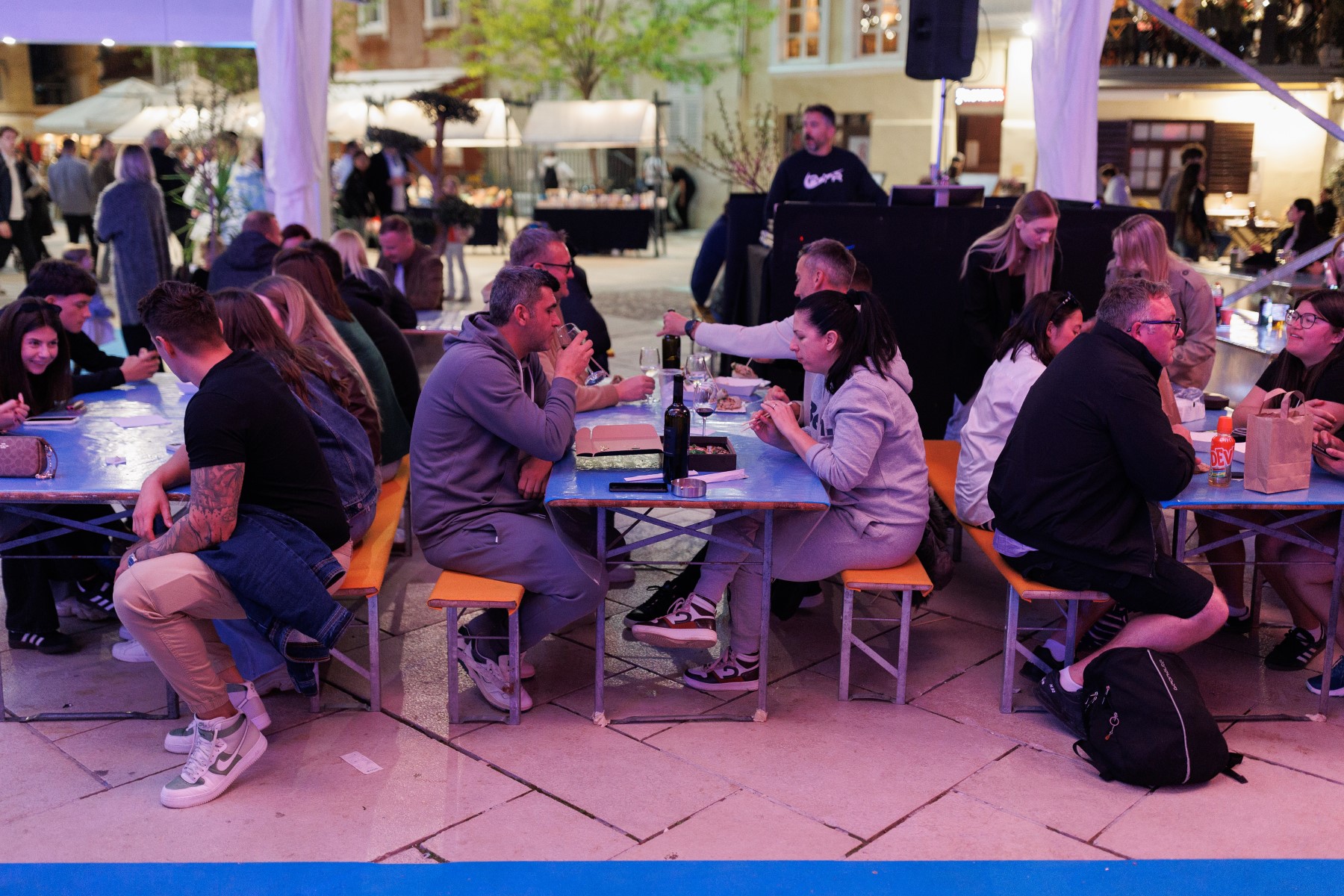 Tuna, Sushi & Wine festival Zadar: Koncert Lucije Marcelić & Pink Noise Tuna, Sushi & Wine festival Zadar: Koncert Lucije Marcelić & Pink Noise