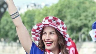 Euro 2016: Hrvatski navijači napravili fenomenalnu atmosferu u Parizu. Photo: Sanjin Strukić/PIXSELL Euro 2016: Hrvatski navijači napravili fenomenalnu atmosferu u Parizu. Photo: Sanjin Strukić/PIXSELL