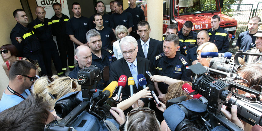 Josipović u Divuljama (Foto: Vladimir Dugandzic / CROPIX ) Josipović u Divuljama (Foto: Vladimir Dugandzic / CROPIX )