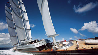 Malteški sokol – Najveća superjahta na svijetu (Foto: Andfunforall.blogspot.com) Malteški sokol – Najveća superjahta na svijetu (Foto: Andfunforall.blogspot.com)