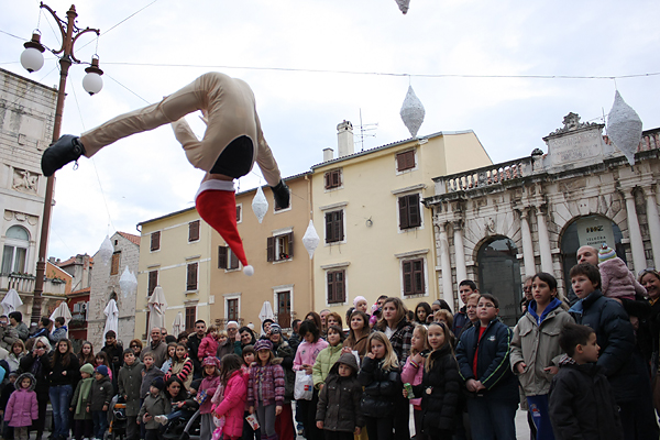 Image 1032353 (auto)