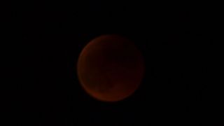 Potpuna pomrcina mjeseca Potpuna pomrcina mjeseca