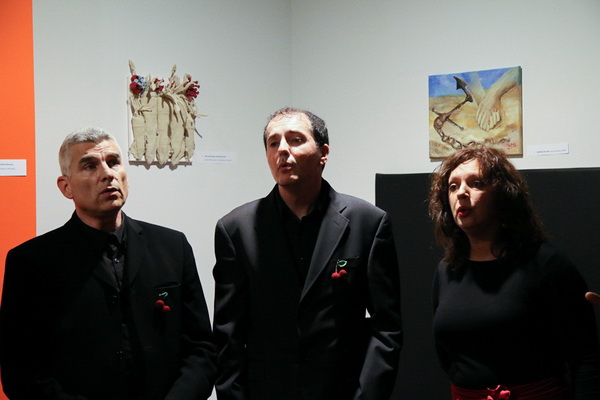 Callegro: Otvorenje izložbe “Samo je more moje znalo” autorica Jadranke Čikić i Vlaste Pešut Callegro: Otvorenje izložbe “Samo je more moje znalo” autorica Jadranke Čikić i Vlaste Pešut