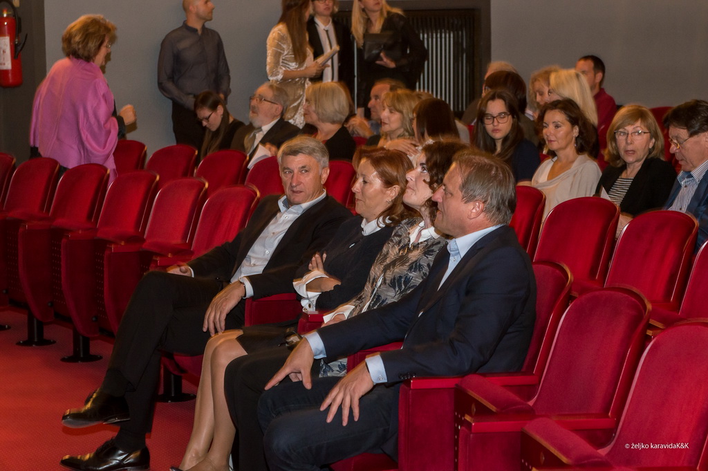 Simfonijski orkestar HRT-a pod ravnjanjem Enrica Dinda otvorio koncertnu sezonu u Zadru Simfonijski orkestar HRT-a pod ravnjanjem Enrica Dinda otvorio koncertnu sezonu u Zadru