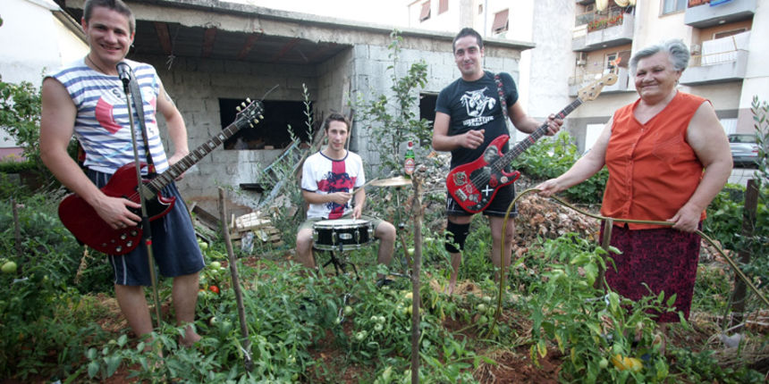 Trn u oku (foto: Marin Gospić) Trn u oku (foto: Marin Gospić)