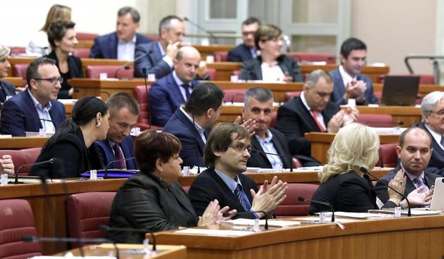 Sjednica Sabora, Bozo Petrov, Arsen Bauk, Sinisa Hajdas Doncic, Patrik Macek/PIXSELL