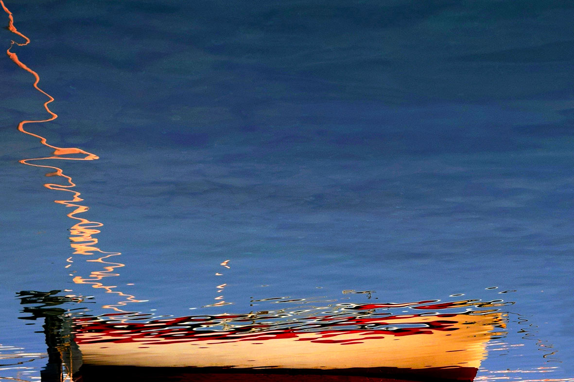 Otvorenje izložbe “Otočni fotografi” u prostorijama udruge za razvitak hrvatskih otoka Otvorenje izložbe “Otočni fotografi” u prostorijama udruge za razvitak hrvatskih otoka