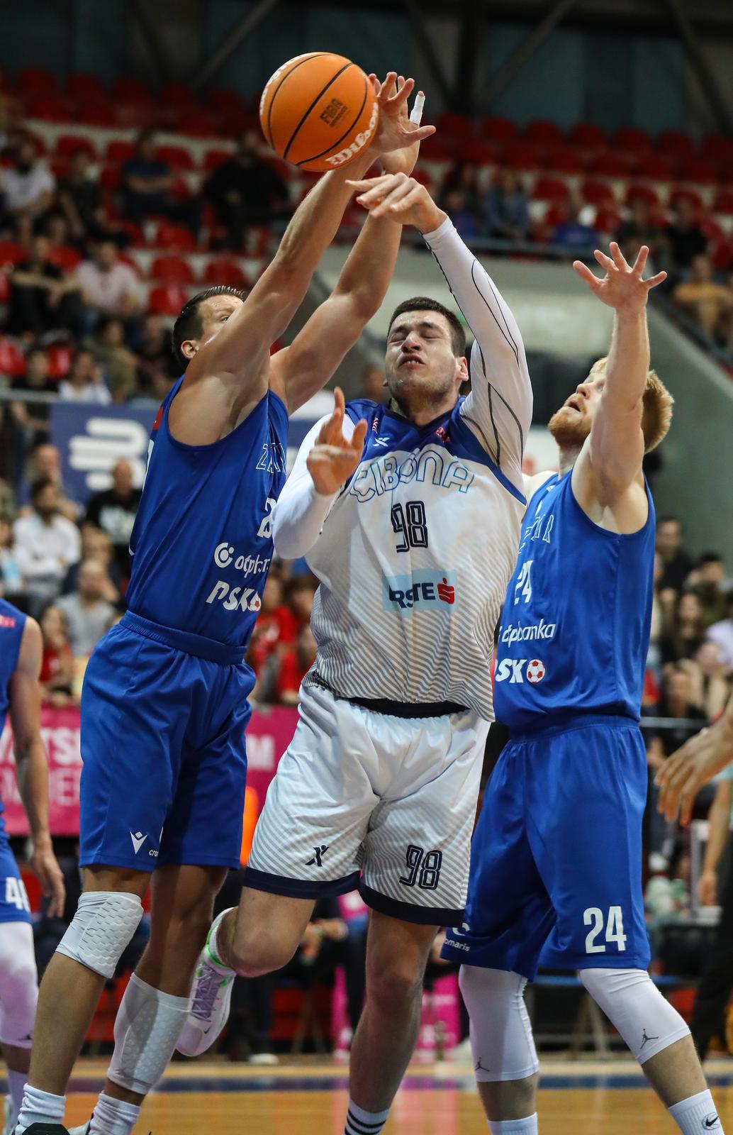 Polufinale doigravanja, 2. utakmica: KK Cibona – KK Zadar 70-85 Polufinale doigravanja, 2. utakmica: KK Cibona – KK Zadar 70-85
