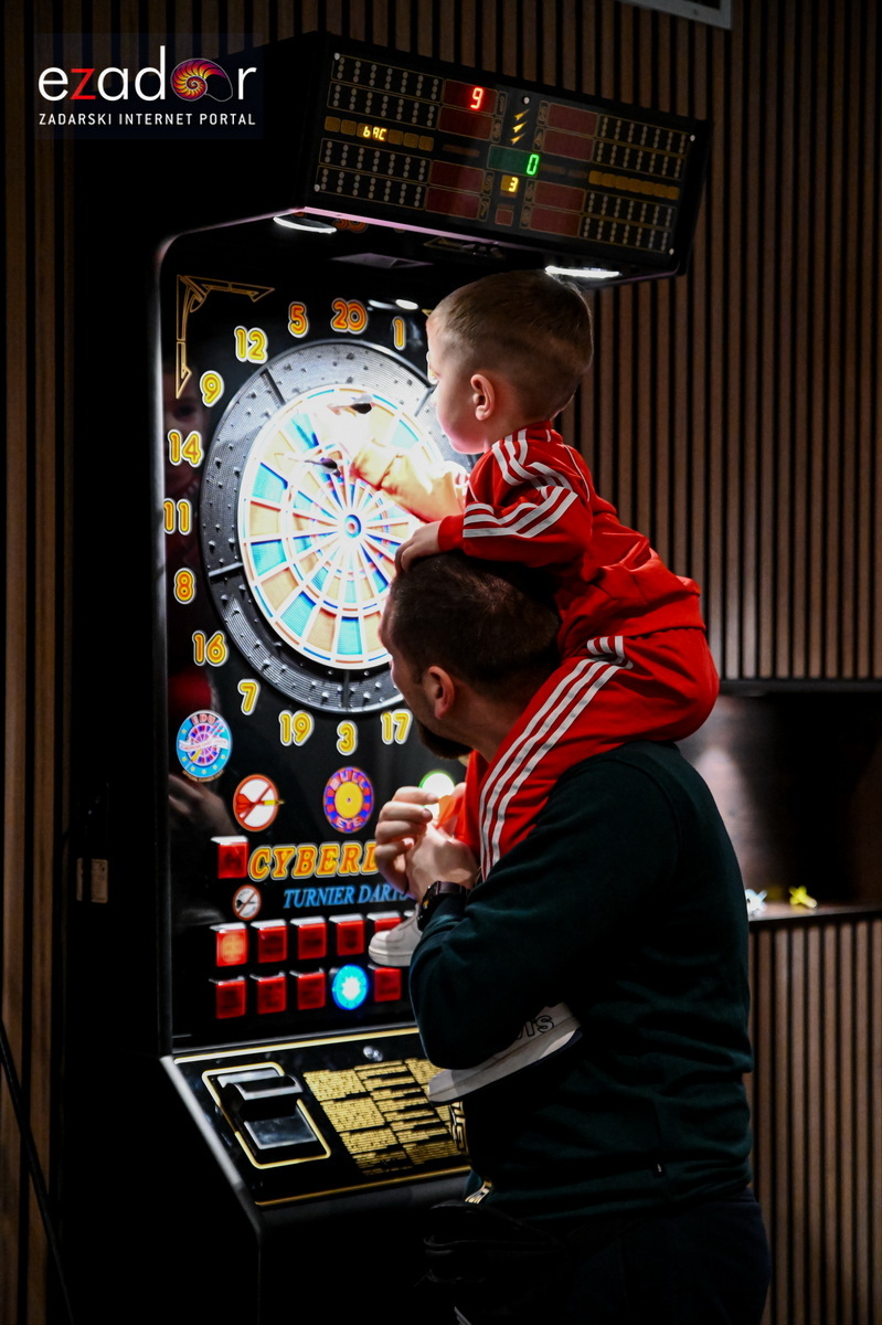 ZYX Bowling Centar Zadar ZYX Bowling Centar Zadar