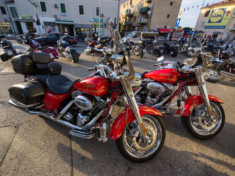 OLYMPUS DIGITAL CAMERA OLYMPUS DIGITAL CAMERA