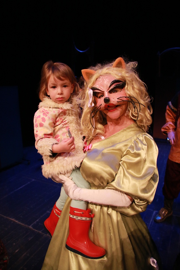 Svjetski dan lutkarstva uz predstavu “Mačak u čizmama” Svjetski dan lutkarstva uz predstavu “Mačak u čizmama”