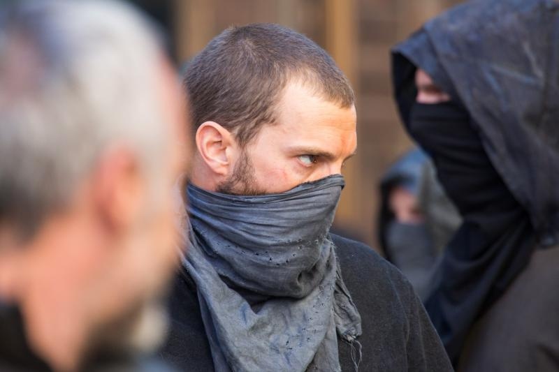 Jamie Dornan na setu snimanja filma Robin Hood Origins