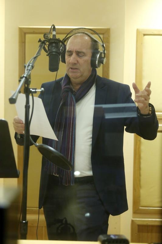 Mladen Grdović snima pjesmu na engleskom jeziku. Photo: Goran Jakus/PIXSELL