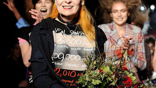 Vivienne Westwood Red Label, Jesen 2010.  (www.coutorture.com)