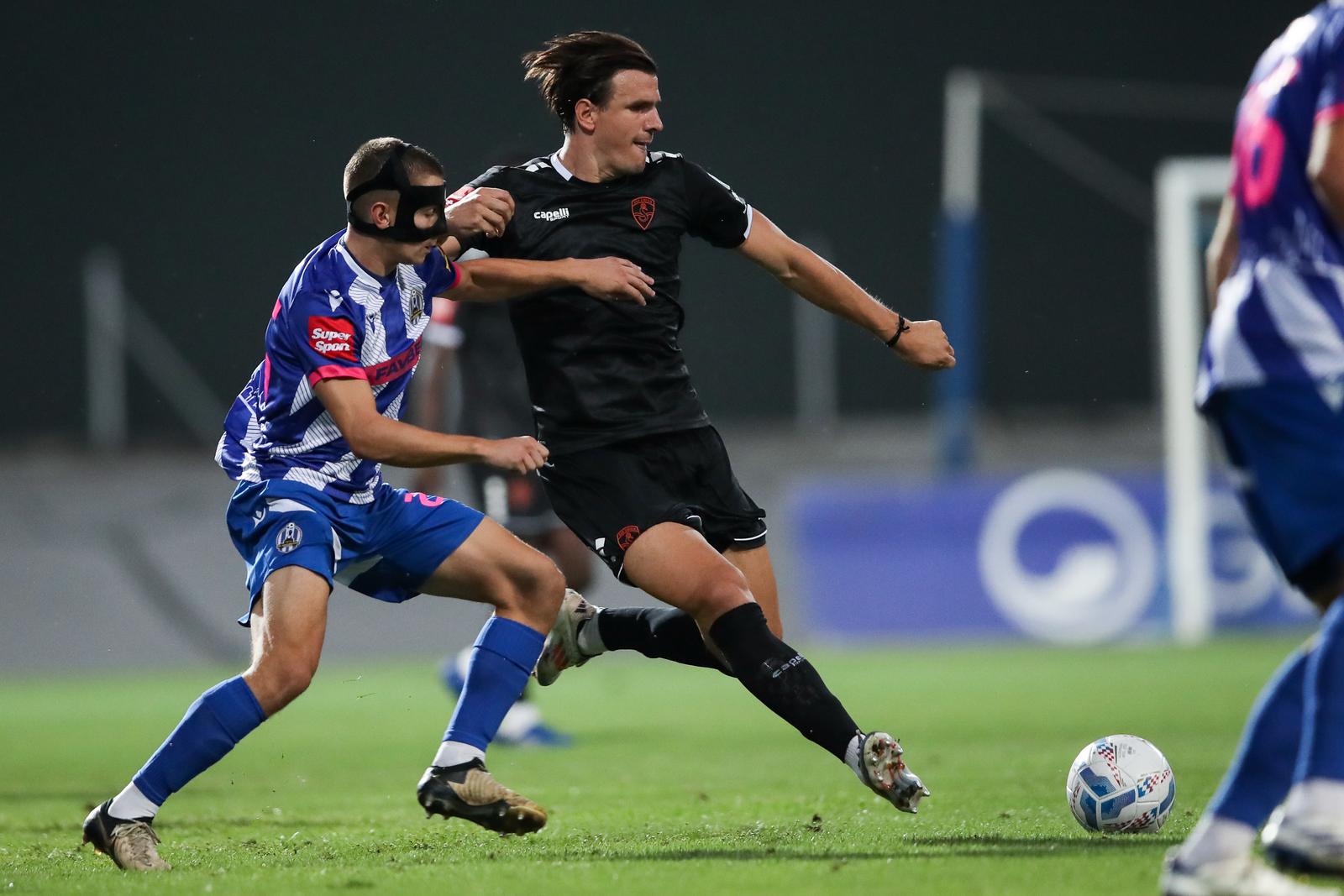 SuperSport HNL, 04. kolo, NK Lokomotiva – HNK Sibenik 0-1. Fran Zilinski, Ivan Santini