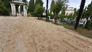 Djelatnici Nasada saniraju štetu na Gradskom groblju Zadar Djelatnici Nasada saniraju štetu na Gradskom groblju Zadar