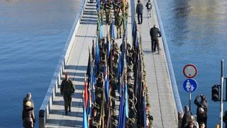 Mimohod postrojbi sudionica VRO Maslenica ulicama Zadra u povodu 24. obljetnice Mimohod postrojbi sudionica VRO Maslenica ulicama Zadra u povodu 24. obljetnice