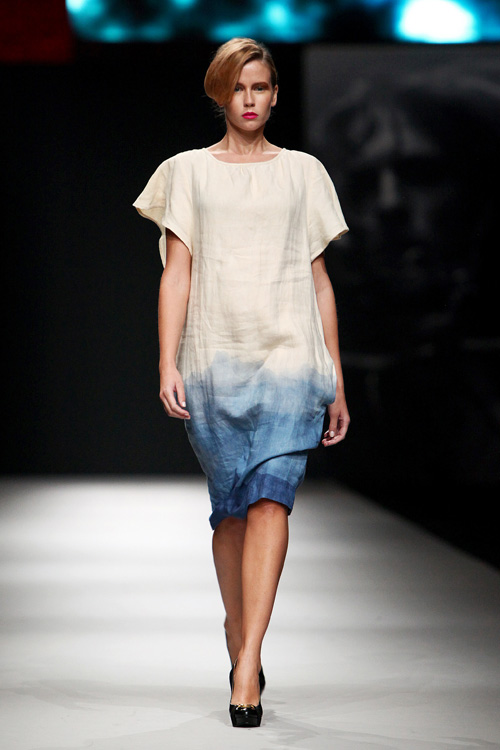 Jučer je završeno izdanje Cro A Porter-a @ LAUBA na kojem su svoje kolekcije predstavili: Ivona Martinko, Jelena Aleksić, Etna Maar, SPIRIT by T.B./ Tomislav Bahorić Jučer je završeno izdanje Cro A Porter-a @ LAUBA na kojem su svoje kolekcije predstavili: Ivona Martinko, Jelena Aleksić, Etna Maar, SPIRIT by T.B./ Tomislav Bahorić