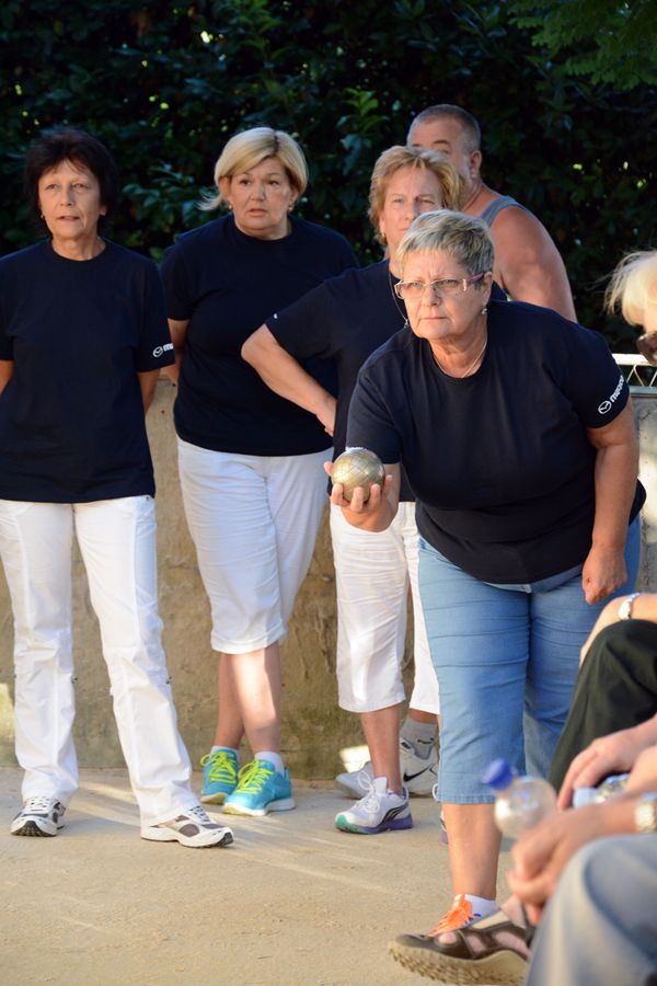 Stanarska večer na raskrižju ; foto Iva Perinčić Stanarska večer na raskrižju ; foto Iva Perinčić