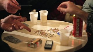 Božićni turnir u briškuli, trešeti i kifamenu