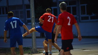 U povodu blagdana Kraljice Mira u Stanovima odigrana utakmica između liječnika i predstavnika Gradske uprave, Foto: Iva Perinčić