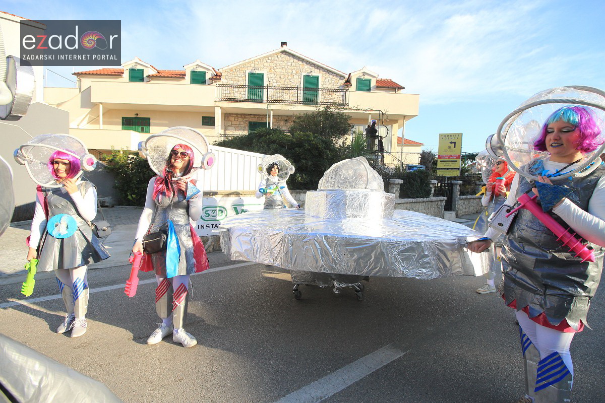 Maškarana povorka Velike Bake u Murteru