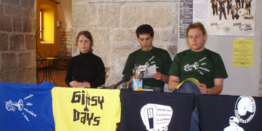 OLYMPUS DIGITAL CAMERA OLYMPUS DIGITAL CAMERA