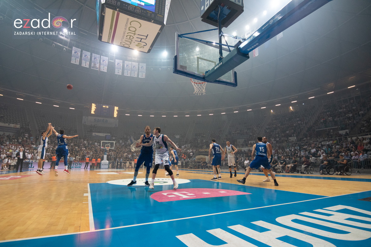 Polufinale doigravanja HT Premijer lige, 1. utakmica: KK Zadar – KK Cibona 89-78