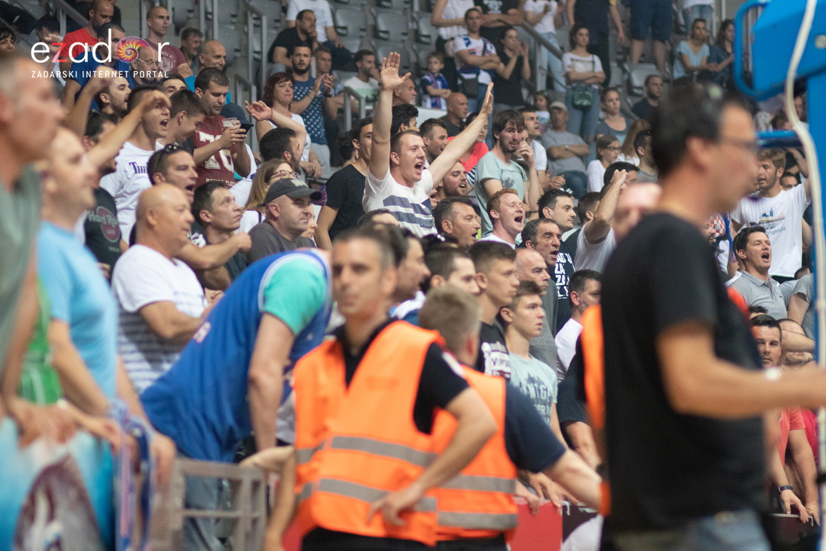 Polufinale doigravanja HT Premijer lige, 1. utakmica: KK Zadar – KK Cibona 89-78