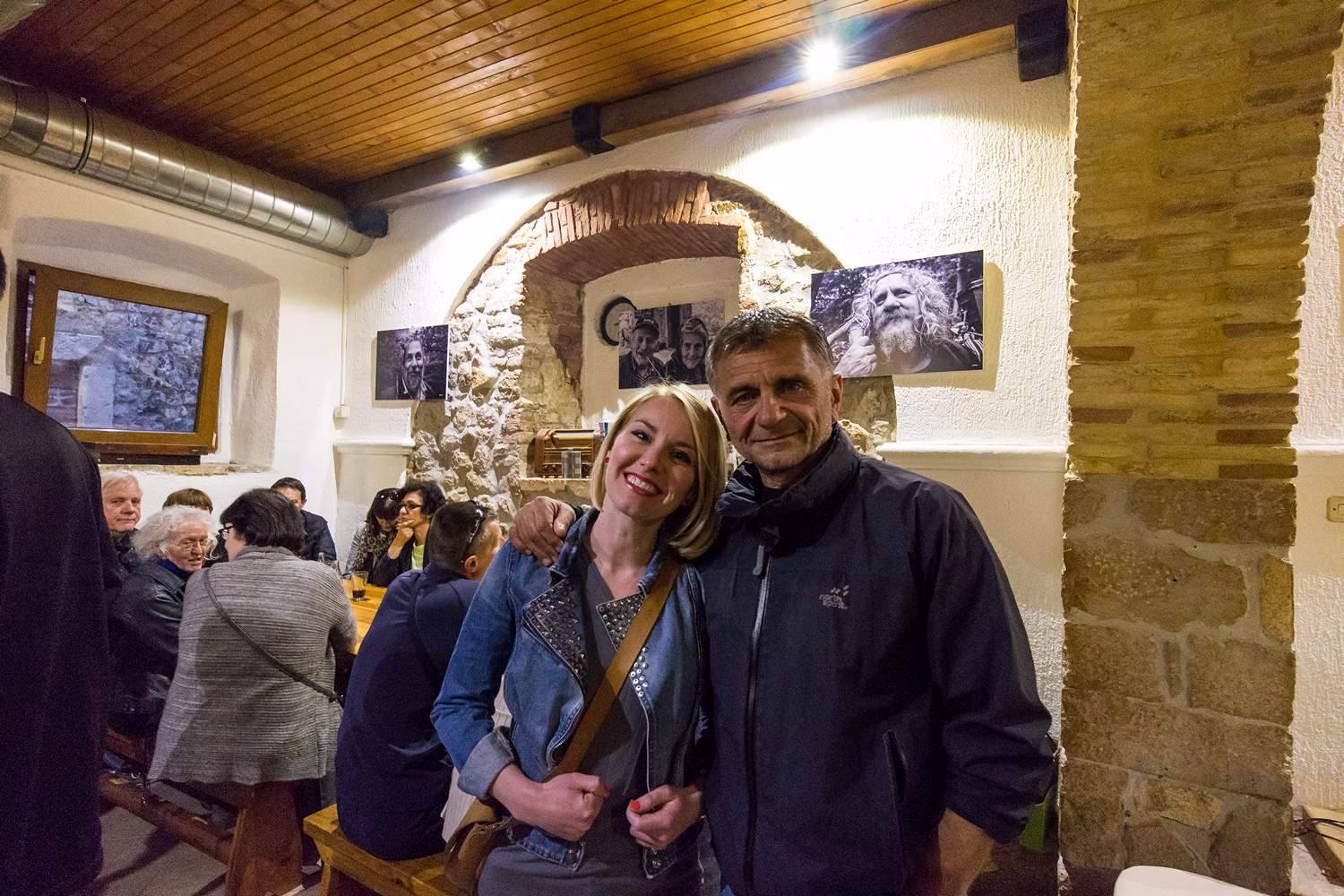 Otvorenje izložbe fotografija Mladena Radolovića Mrlje u PD Paklenica Otvorenje izložbe fotografija Mladena Radolovića Mrlje u PD Paklenica