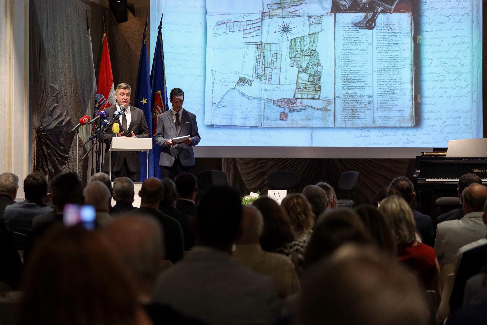 Svečana akademija povodom obilježavanja 400. obljetnice utemeljenja Državnog arhiva Svečana akademija povodom obilježavanja 400. obljetnice utemeljenja Državnog arhiva