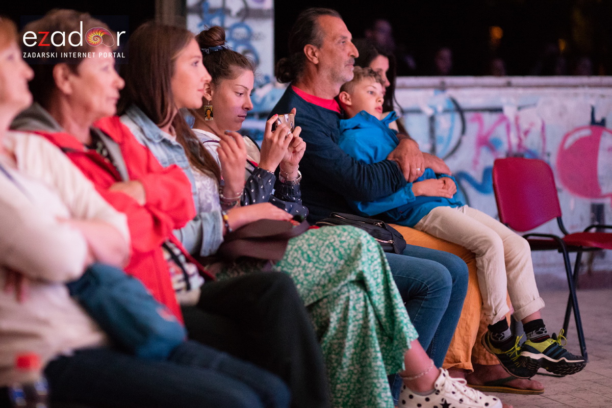 KvartArt 2018: Intimna večer u skate parku uz vrhunski koncert Miroslava Tadića i Yvette Holzwarth KvartArt 2018: Intimna večer u skate parku uz vrhunski koncert Miroslava Tadića i Yvette Holzwarth