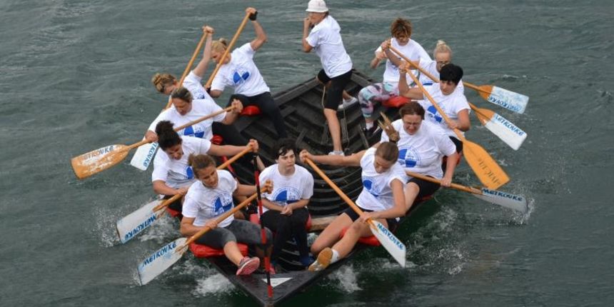 Opuzen: Utrke veslača za startne pozicije za 19. maraton lađa na Neretvi. Photo: Damir Špehar/PIXSELL